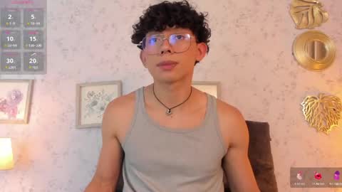 Lyan online show from 04-25-26, 08:17