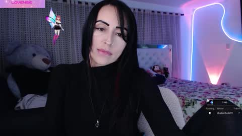 Snapshot of lyann_ chatting on 12-03-25, 02:19 Lyann online show from 12-03-25, 02:19