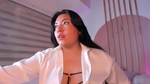 Snapshot of lyanna_vale chatting on 12-20-25, 12:23 lyanna_vale online show from 12-20-25, 12:23