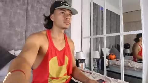 Lycan online show from 06-17-26, 02:47