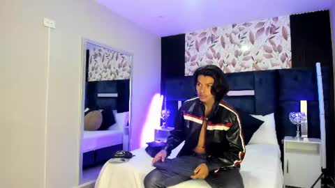 Lycan online show from 07-19-26, 11:47
