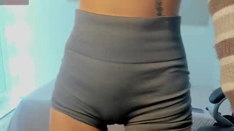  Lycoris  online show from 12-18-25, 09:54