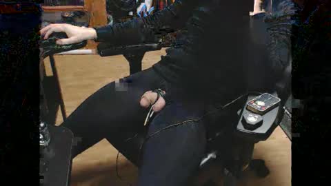 Snapshot of lycraboy123 chatting on 12-20-25, 01:45 lycraboy123 online show from 12-20-25, 01:45