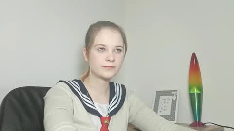 Lydia online show from 09-18-25, 06:10