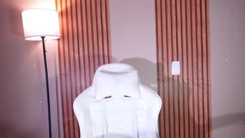 Lyhana Lee online show from 01-10-26, 01:13