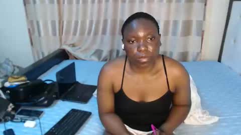 Snapshot of lyiajee chatting on 09-30-25, 07:46 lyiajee online show from 09-30-25, 07:46