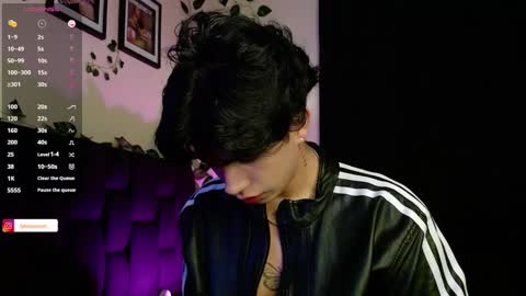 Lyle Bennett Freelance Model online show from 02-03-25, 09:30