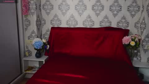 Lylian online show from 03-26-26, 07:25