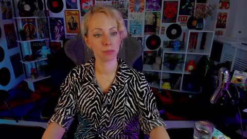 Lylith Skye NO NUDE model online show from 01-05-25, 08:32