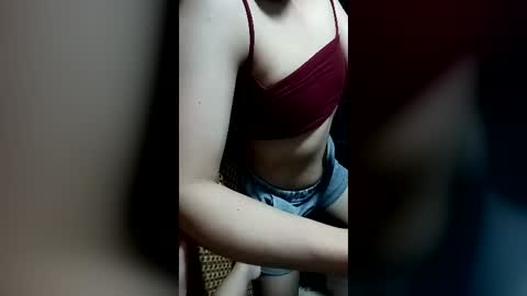 Lyly online show from 07-28-26, 04:05