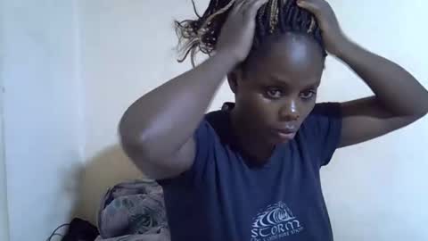 Snapshot of lyn_anna chatting on 11-09-25, 07:50 lyn_anna online show from 11-09-25, 07:50