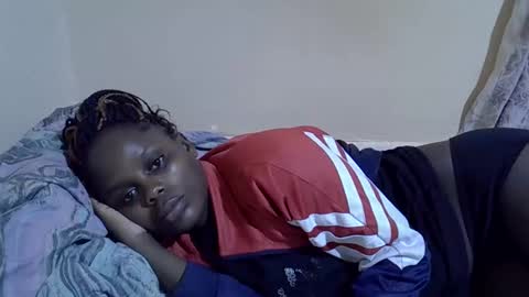 Snapshot of lyn_anna chatting on 11-12-25, 08:26 lyn_anna online show from 11-12-25, 08:26