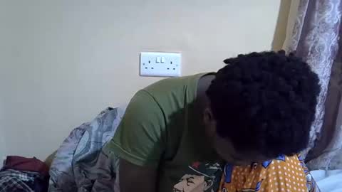 Snapshot of lyn_anna chatting on 11-30-25, 08:29 lyn_anna online show from 11-30-25, 08:29