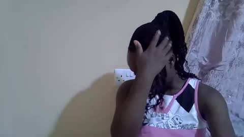 Snapshot of lyn_anna chatting on 12-02-25, 07:14 lyn_anna online show from 12-02-25, 07:14