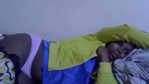 Snapshot of lyn_anna chatting on 04-28-26, 06:29 lyn_anna online show from 04-28-26, 06:29