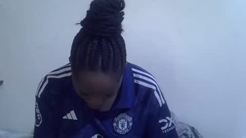 Snapshot of lyn_anna chatting on 05-11-26, 06:19 lyn_anna online show from 05-11-26, 06:19