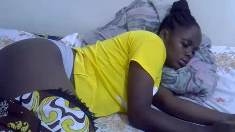 Snapshot of lyn_anna chatting on 05-24-26, 02:11 lyn_anna online show from 05-24-26, 02:11