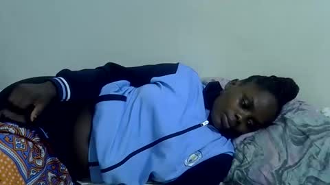 Snapshot of lyn_anna chatting on 05-30-26, 11:46 lyn_anna online show from 05-30-26, 11:46
