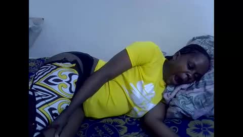 Snapshot of lyn_anna chatting on 06-08-26, 01:28 lyn_anna online show from 06-08-26, 01:28
