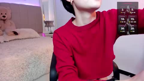 Lyn online show from 12-19-24, 03:18