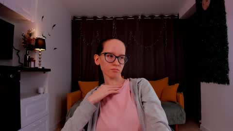 Sara online show from 02-09-25, 07:09