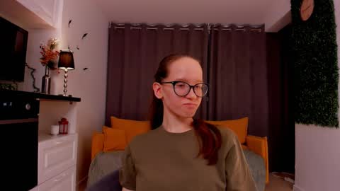 Sara online show from 02-22-25, 07:14