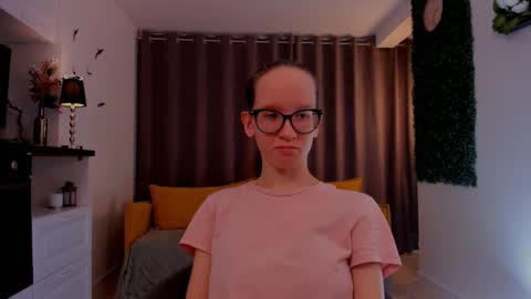 Sara online show from 03-01-25, 07:26