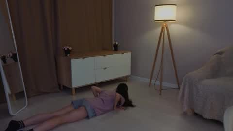 Sara online show from 02-06-26, 04:32