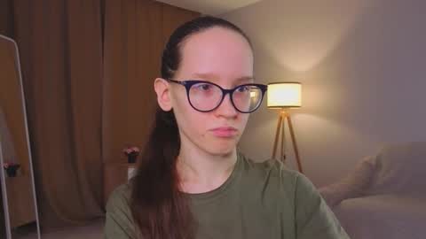 Sara online show from 02-28-26, 04:08