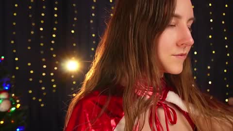 Lynn online show from 12-25-24, 07:46