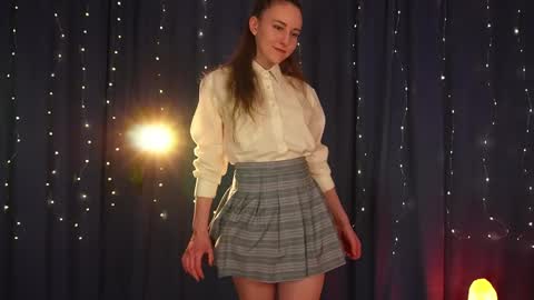 Lynn online show from 01-19-25, 05:39