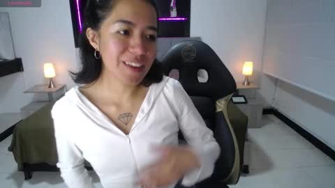 lynn_turner_ online show from 03-07-26, 01:19