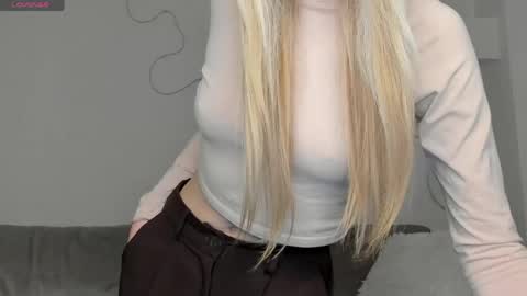 Snapshot of lynnadream_ chatting on 05-27-26, 01:46 lynnadream_ online show from 05-27-26, 01:46