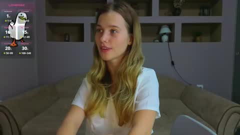 Lynn online show from 10-26-25, 03:29