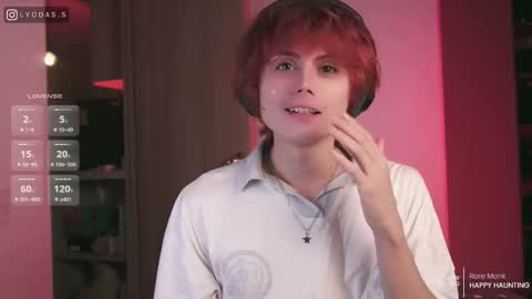 Snapshot of lyodass chatting on 02-12-26, 01:33 Lyodass online show from 02-12-26, 01:33