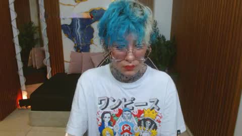 lyra_tay online show from 04-14-26, 08:37