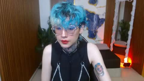 lyra_tay online show from 04-29-26, 07:31