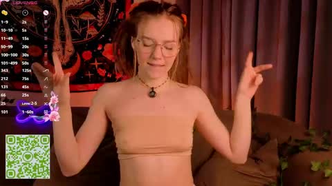 Lyra online show from 04-22-26, 12:24