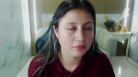 lyrafrost_s online show from 05-20-26, 02:56