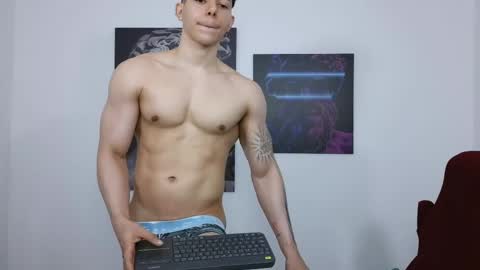 Lysan online show from 05-23-26, 06:34