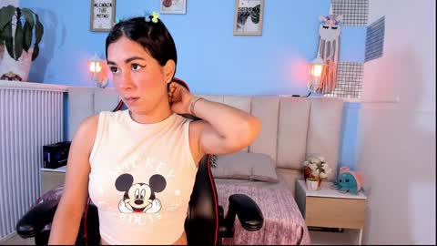 Lizzy smith  online show from 01-21-25, 07:28