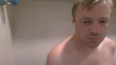 Snapshot of m15kala chatting on 12-20-24, 12:27 m15kala online show from 12-20-24, 12:27