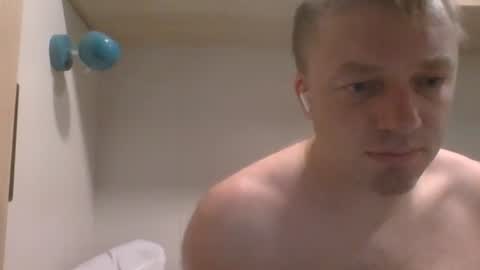 Snapshot of m15kala chatting on 09-15-25, 08:47 m15kala online show from 09-15-25, 08:47