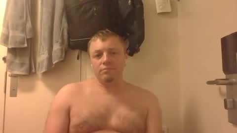 Snapshot of m15kala chatting on 11-20-25, 04:34 m15kala online show from 11-20-25, 04:34