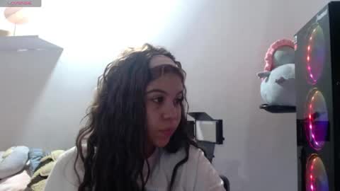 Snapshot of m1la_18 chatting on 05-24-26, 07:24 mila online show from 05-24-26, 07:24