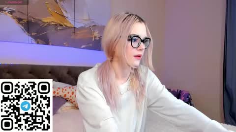 Snapshot of m1m1_angels chatting on 03-05-26, 01:12 Mimi GTM1 0200am-0945am Mon Tue Wed Thu Fri online show from 03-05-26, 01:12