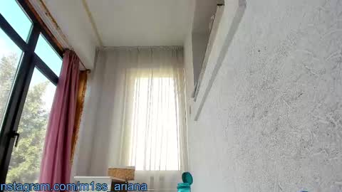 Snapshot of m1ss_ariana chatting on 03-03-25, 09:22 Ariana online show from 03-03-25, 09:22