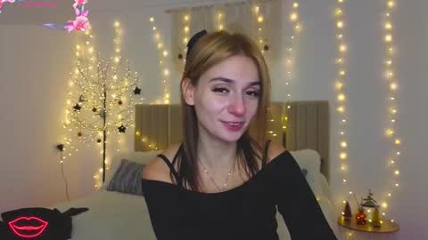 Snapshot of m1ss_arina chatting on 01-12-26, 01:55 M1ss arina online show from 01-12-26, 01:55