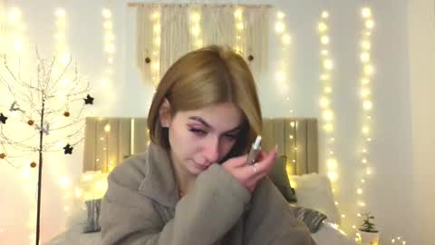 Snapshot of m1ss_arina chatting on 01-15-26, 10:57 M1ss arina online show from 01-15-26, 10:57