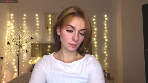 Snapshot of m1ss_arina chatting on 01-17-26, 12:15 M1ss arina online show from 01-17-26, 12:15